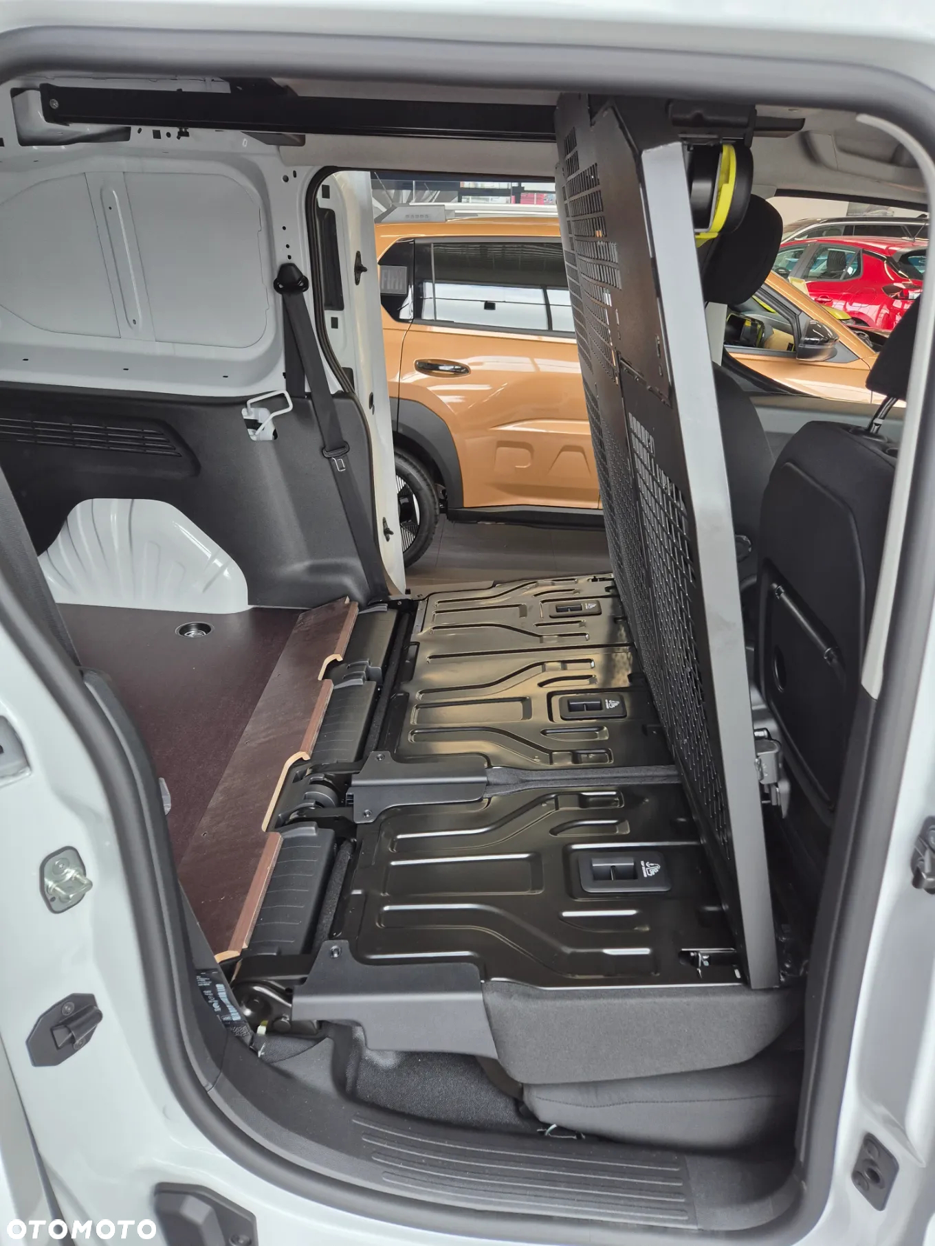 Fiat Doblo CrewCab Brygadowy 5miejsc L2 BHDi 1.5 130KM AUTOMAT2025 !! OD RĘKI !! - 14