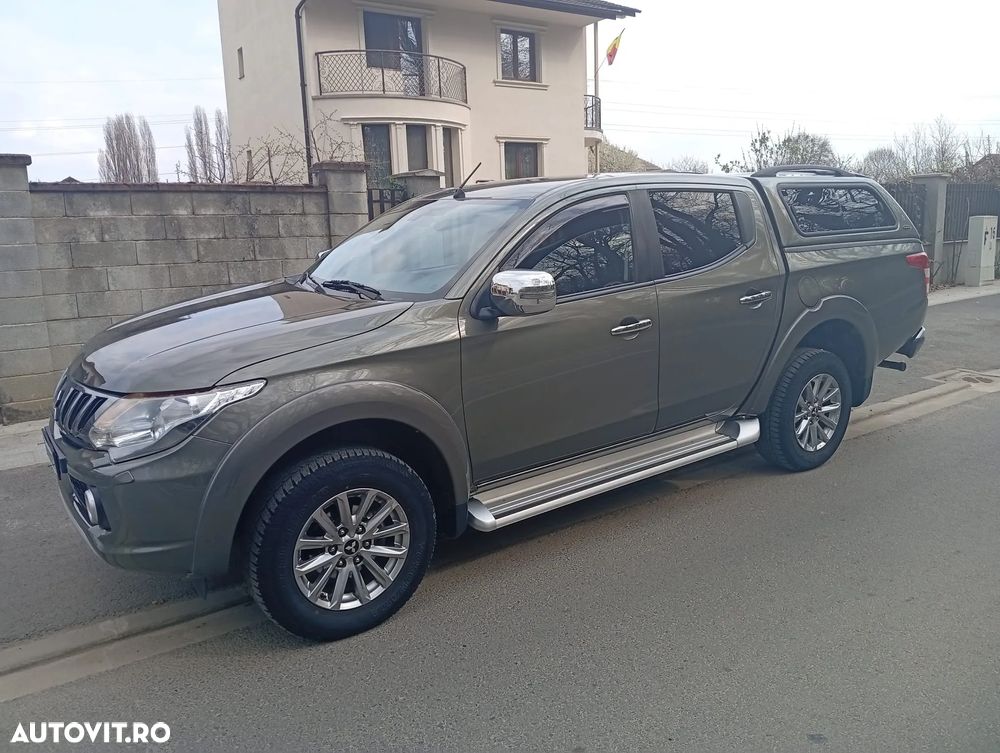 Mitsubishi L200 - 1