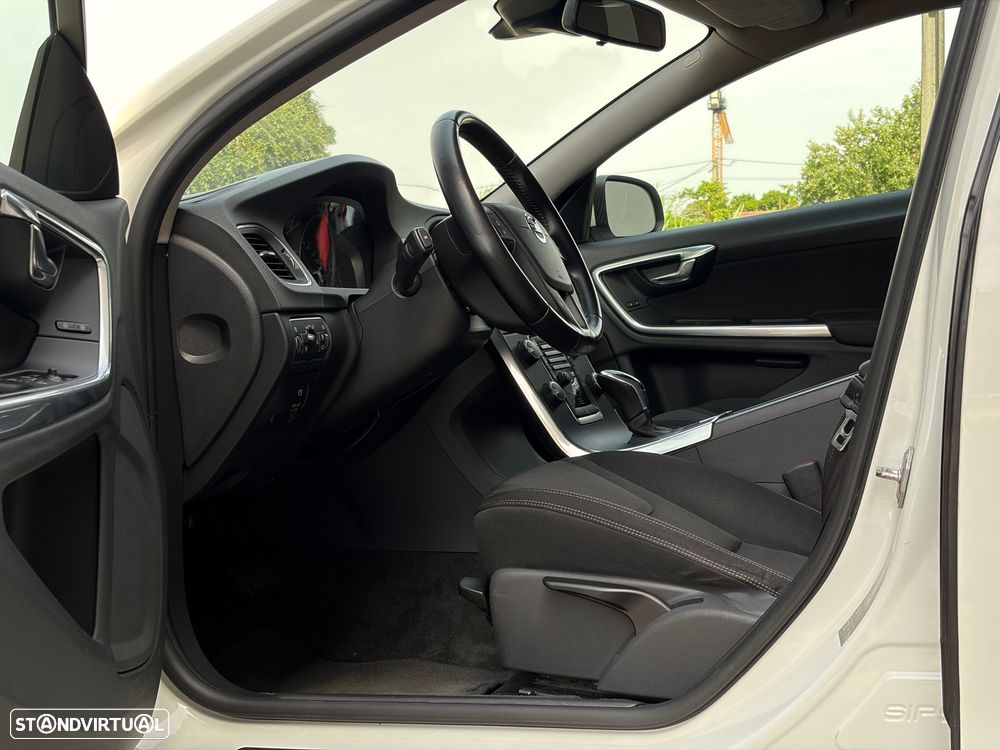 Volvo V60 - 22