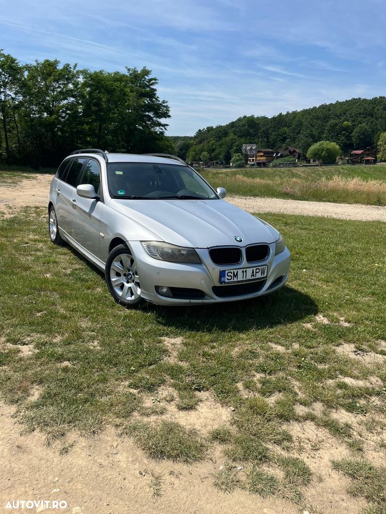 BMW Seria 3 318d - 1