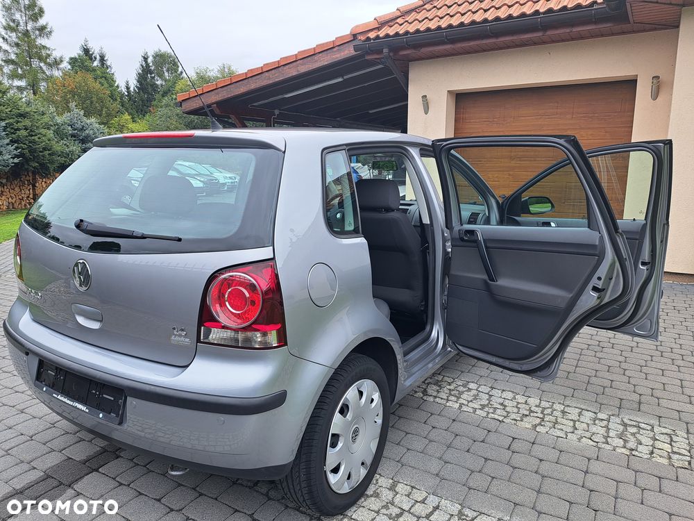 Volkswagen Polo 1.4 Tour Edition - 11