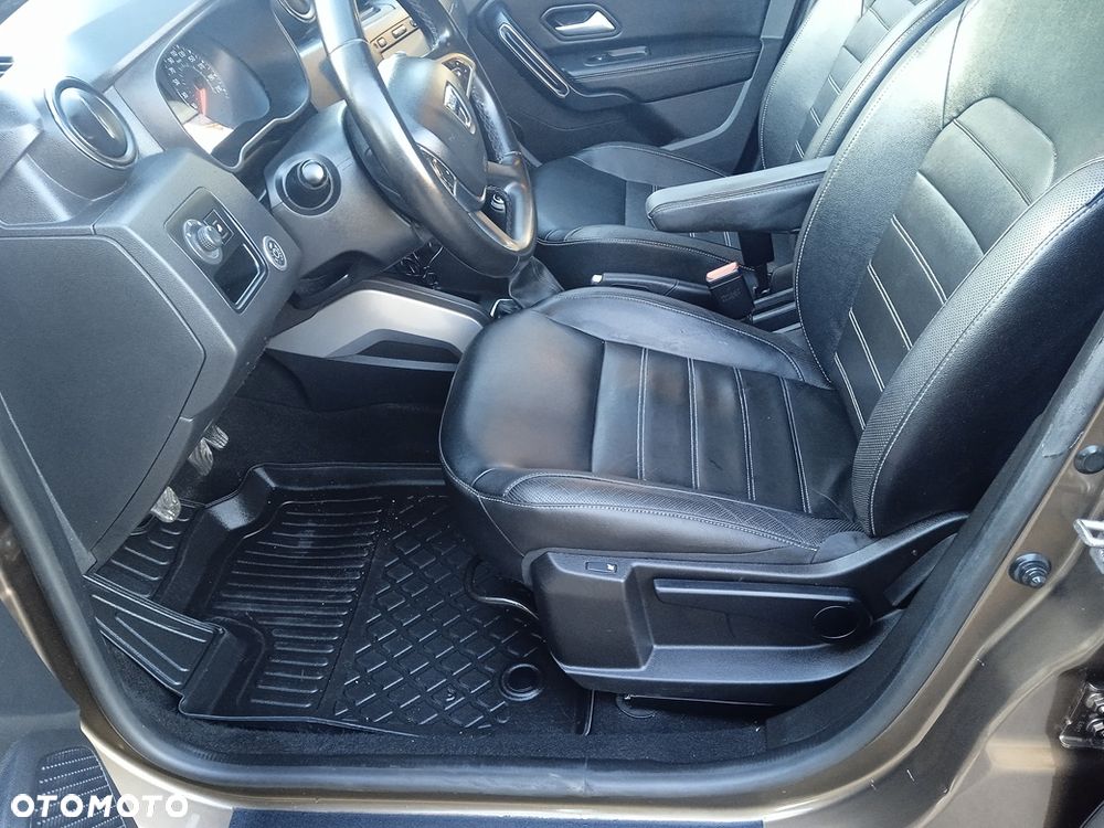 Dacia Duster SCe 115 2WD Prestige - 10