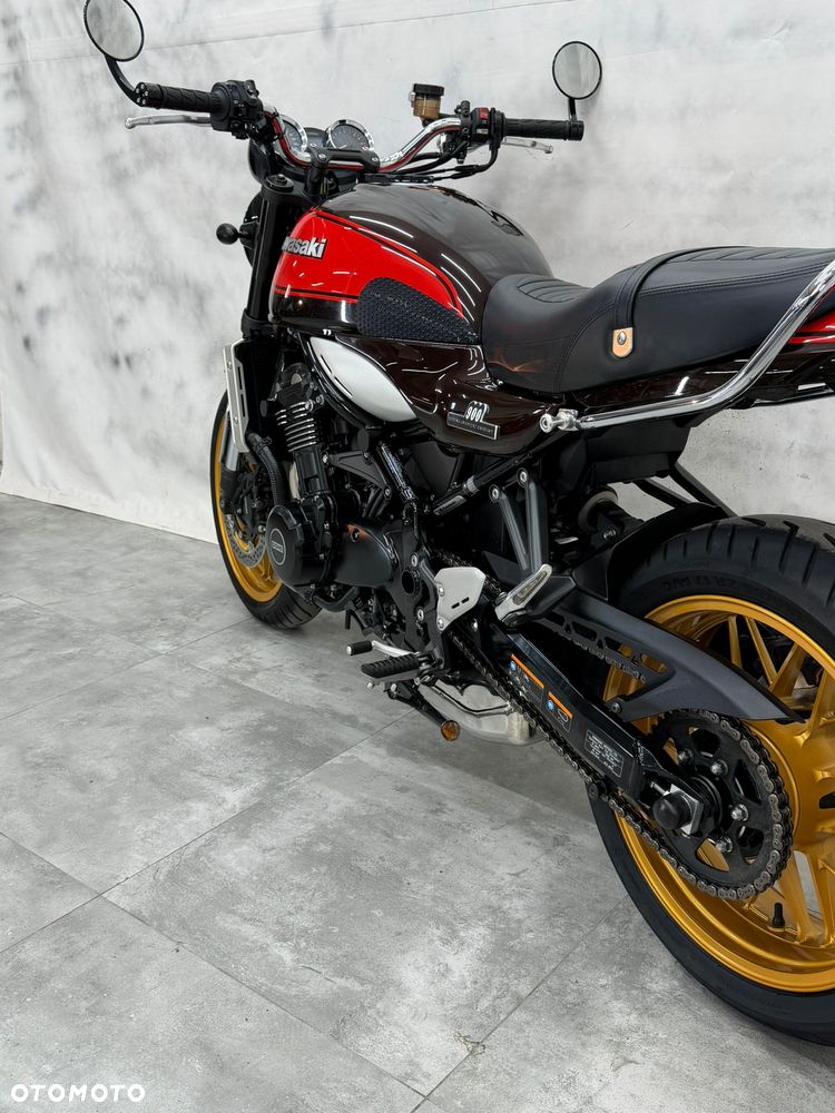 Kawasaki Z 900 RS - 28