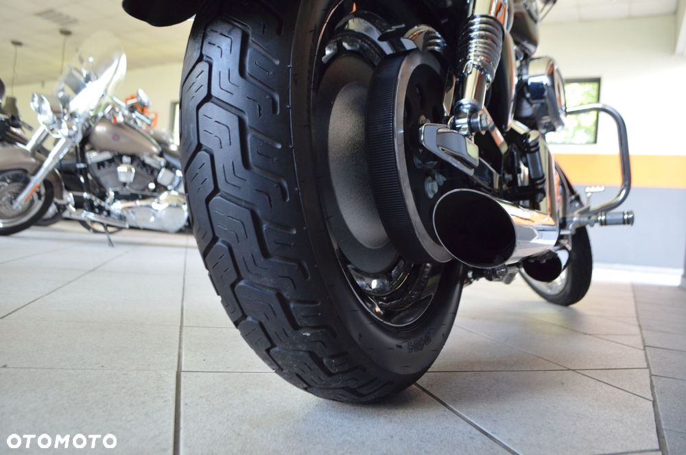 Harley-Davidson Sportster Custom 1200C - 23