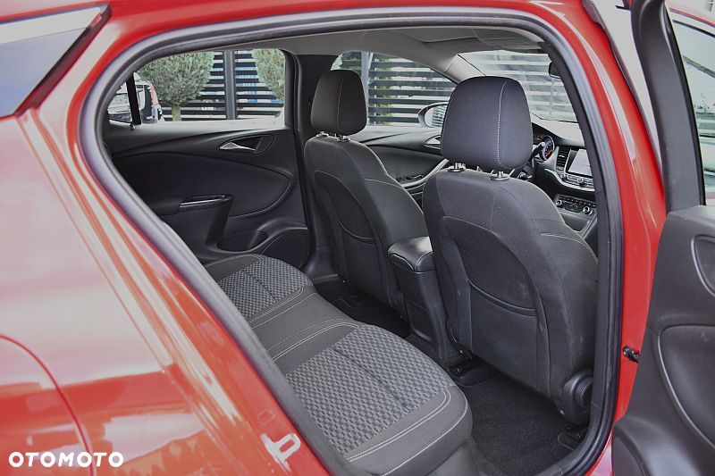Opel Astra 1.4 Turbo Innovation - 21