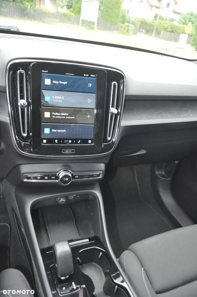 Volvo XC 40 Recharge Plus - 18