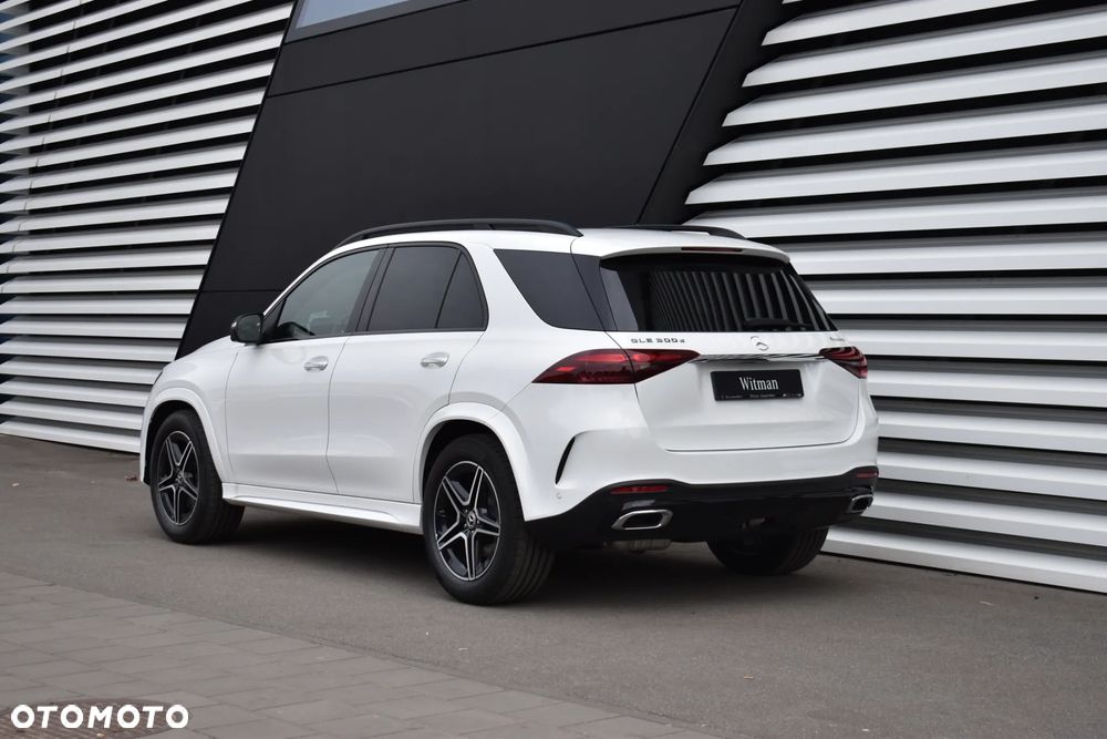 Mercedes-Benz GLE 300 d 4Matic 9G-TRONIC AMG Line Advanced Plus - 6