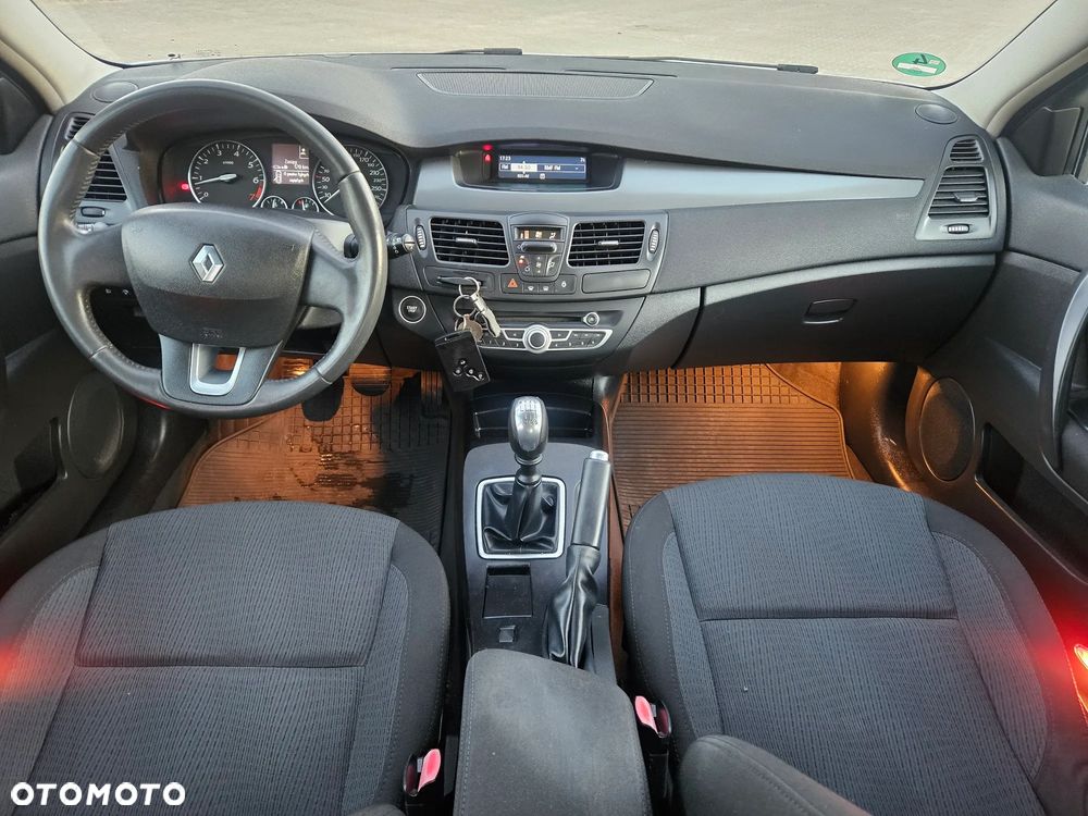 Renault Laguna 1.6 16V 110 Emotion - 11