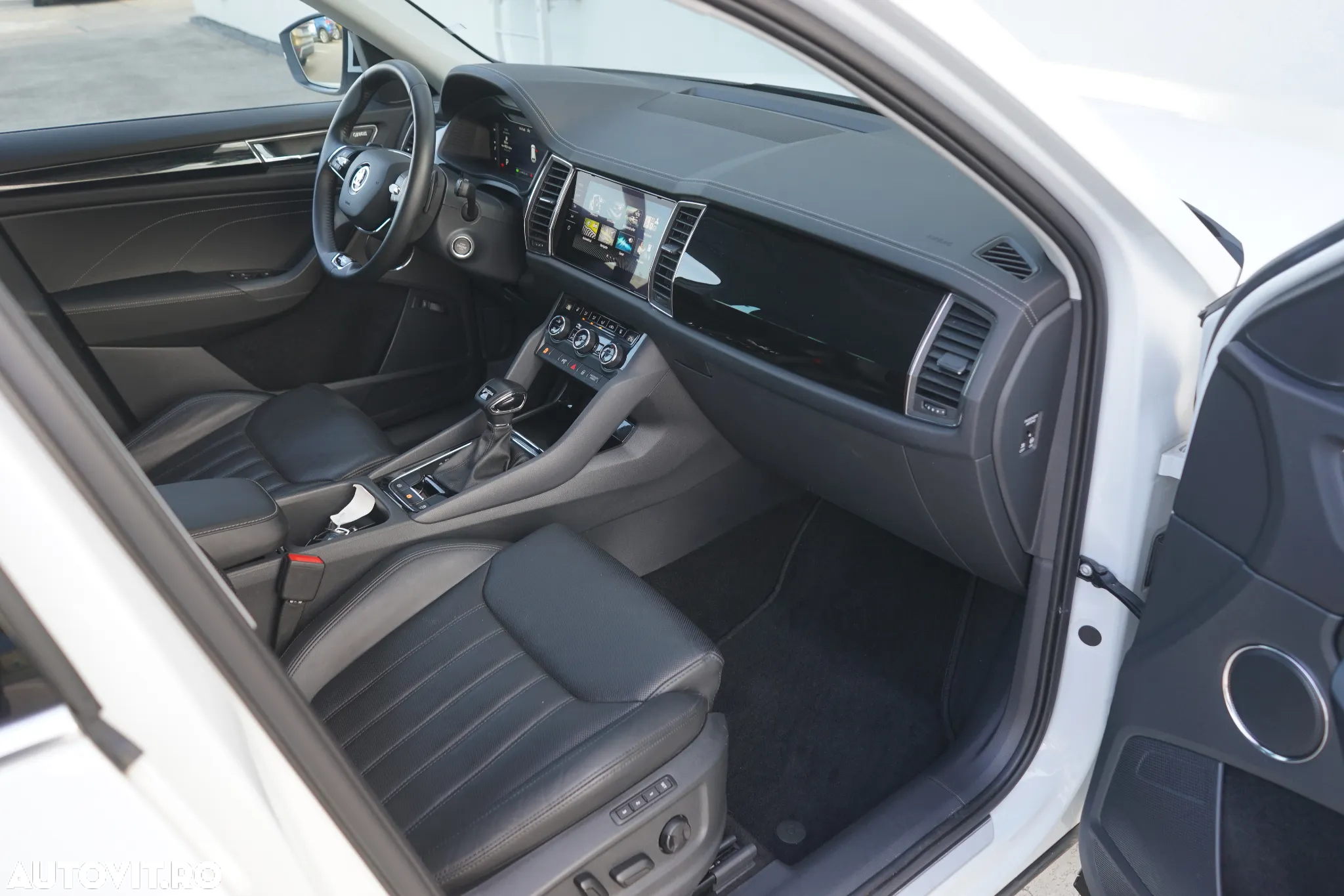 Skoda Kodiaq 2.0 TDI 4X4 DSG L&K - 27