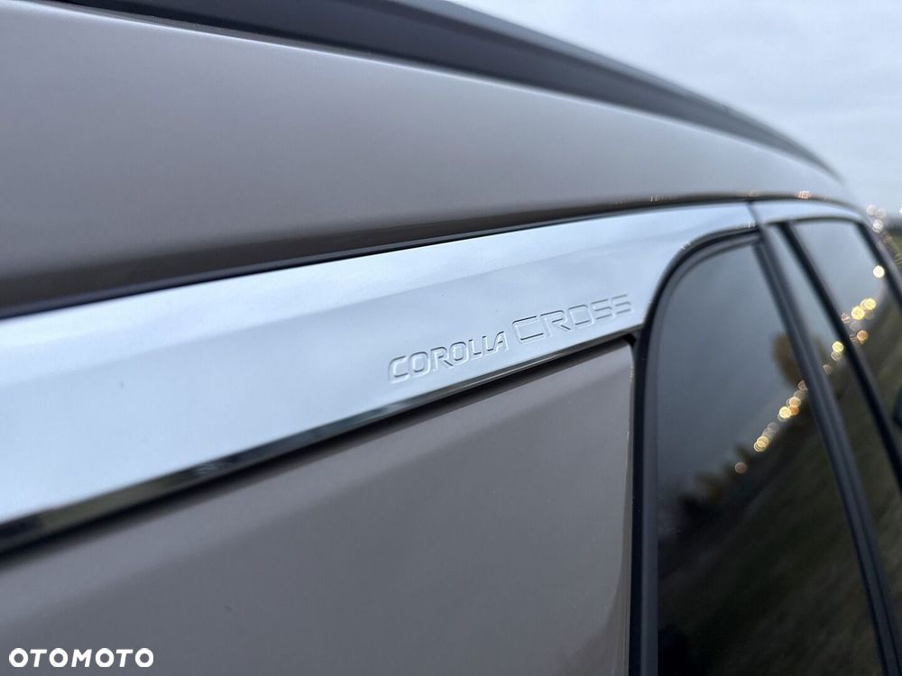 Toyota Corolla Cross 2.0 Hybrid Executive - 15