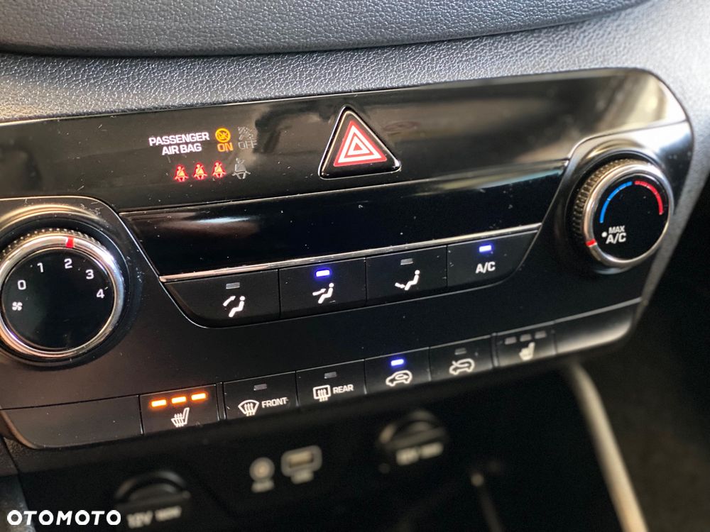 Hyundai Tucson 1.6 GDi 2WD Premium - 32