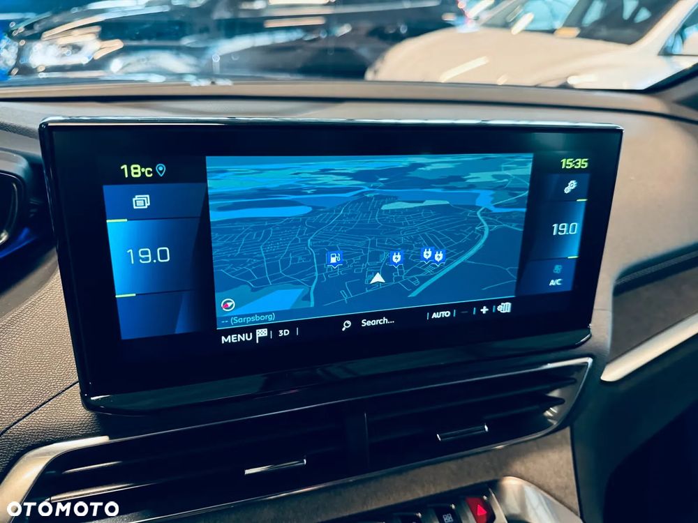 Peugeot 3008 1.6 PureTech HYbrid4 GT S&S EAT8 - 11