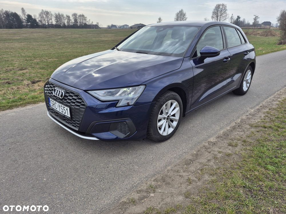 Audi A3 Sportback - 2