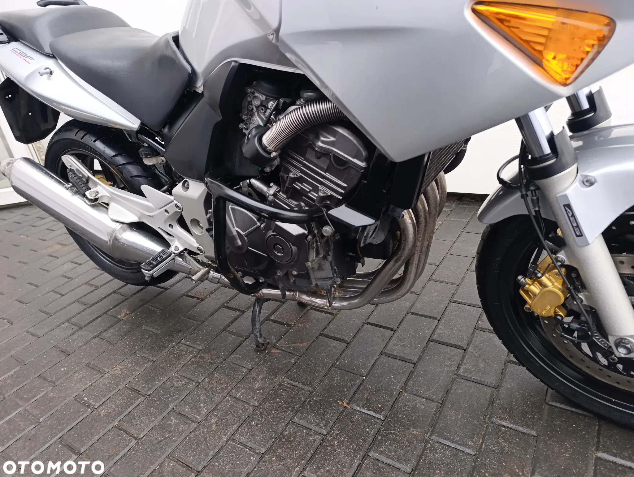 Honda CBF - 30