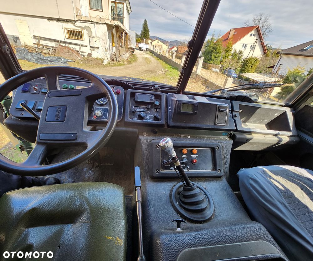 Volvo Inny - 5