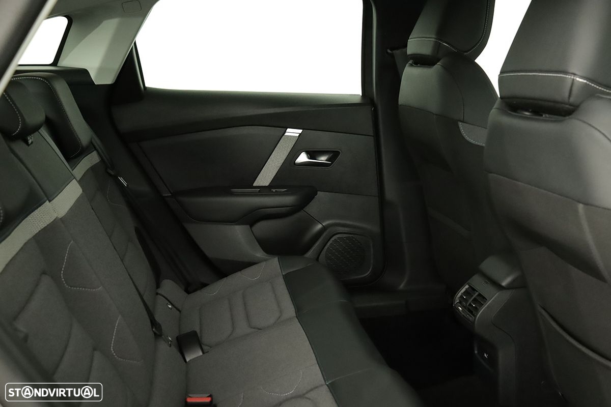 Citroën C4 1.2 PureTech Plus EAT8 - 22