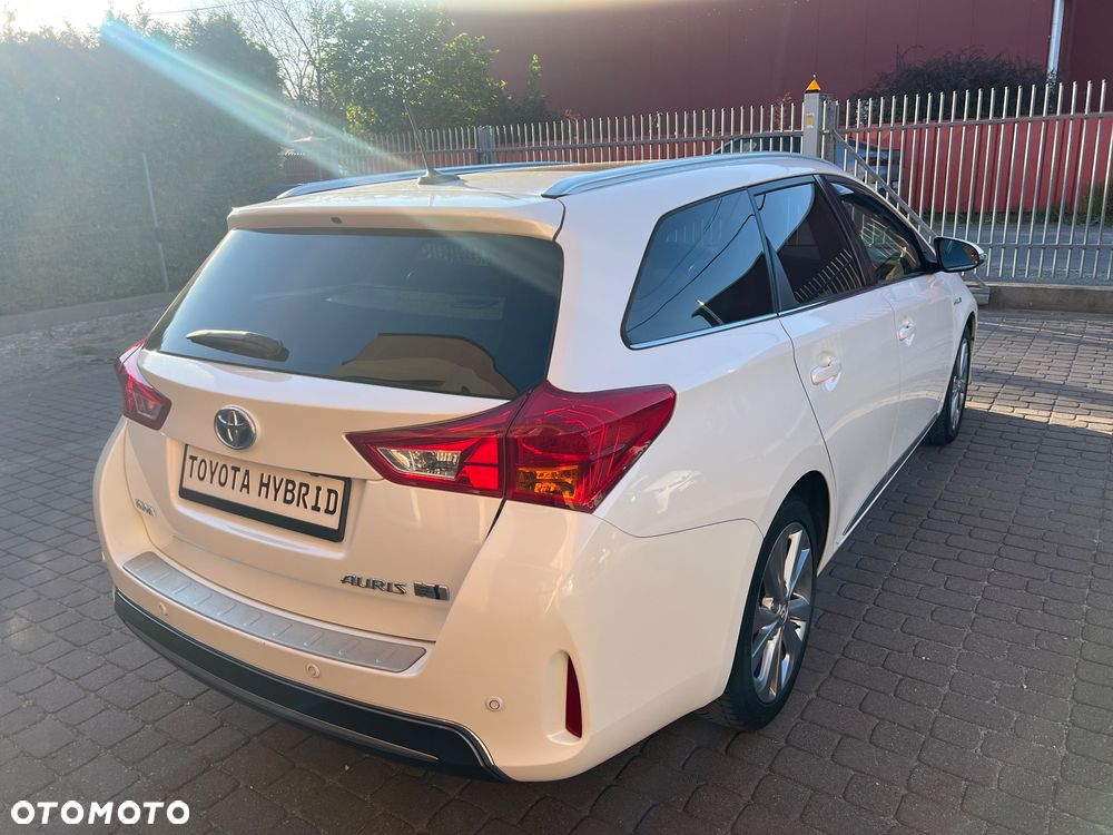 Toyota Auris 1.8 HSD Prestige NAVI - 5
