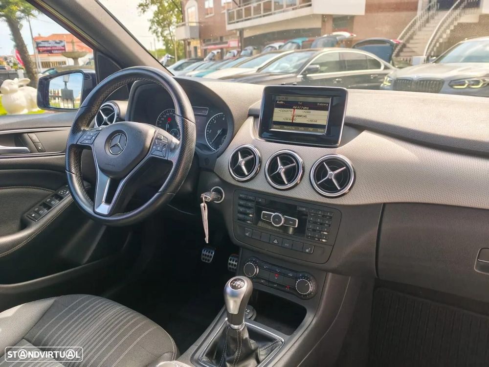 Mercedes-Benz B 200 CDI BlueEFFICIENCY - 18