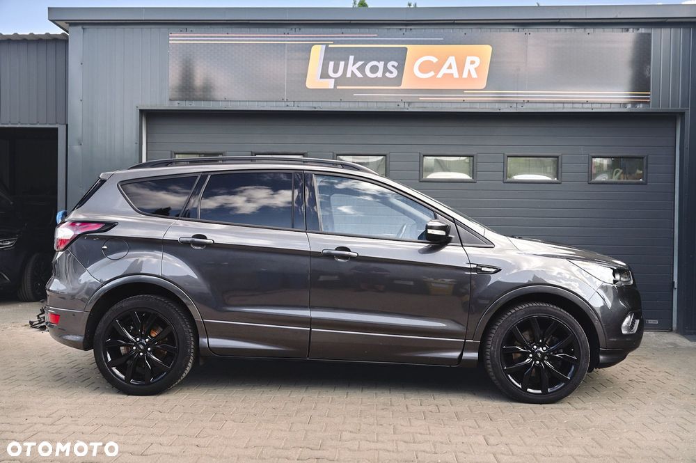 Ford Kuga - 11
