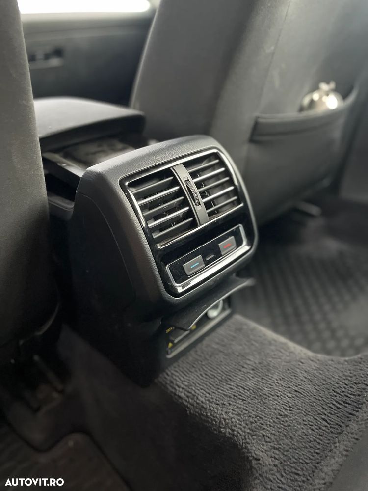 VOLKSWAGEN Passat 2015 — imagine 7