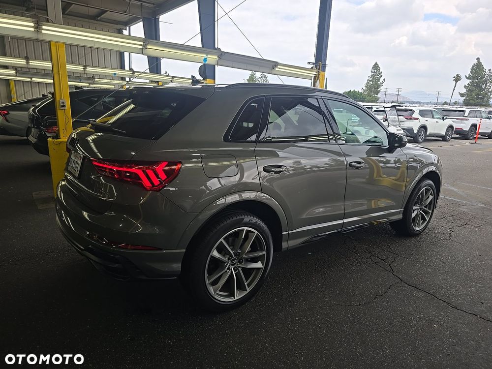 Audi Q3 45 TFSI Quattro S tronic S line - 4