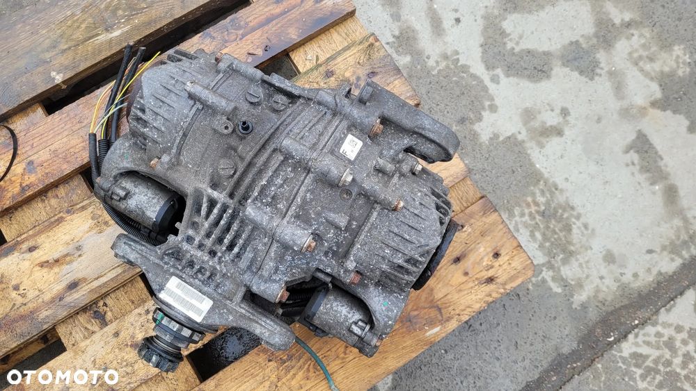 Dyfer dyferencjał most tylny BMW X5 E70 X6 E71 3,0 4,0 D automat P759526102 - 1