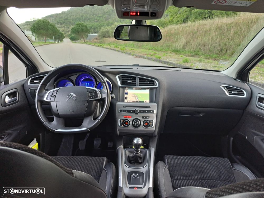 Citroën C4 1.2 PureTech Shine - 3