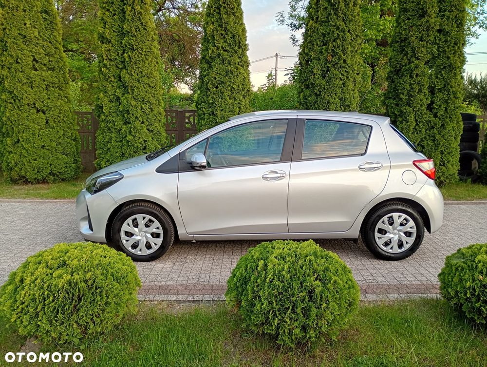 Toyota Yaris - 9