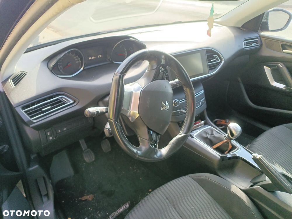 Peugeot 308 - 2