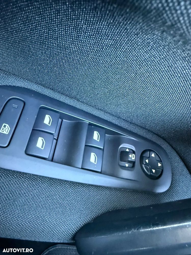 Peugeot 308 1.5 BlueHDi FAP STT Active Pack - 19