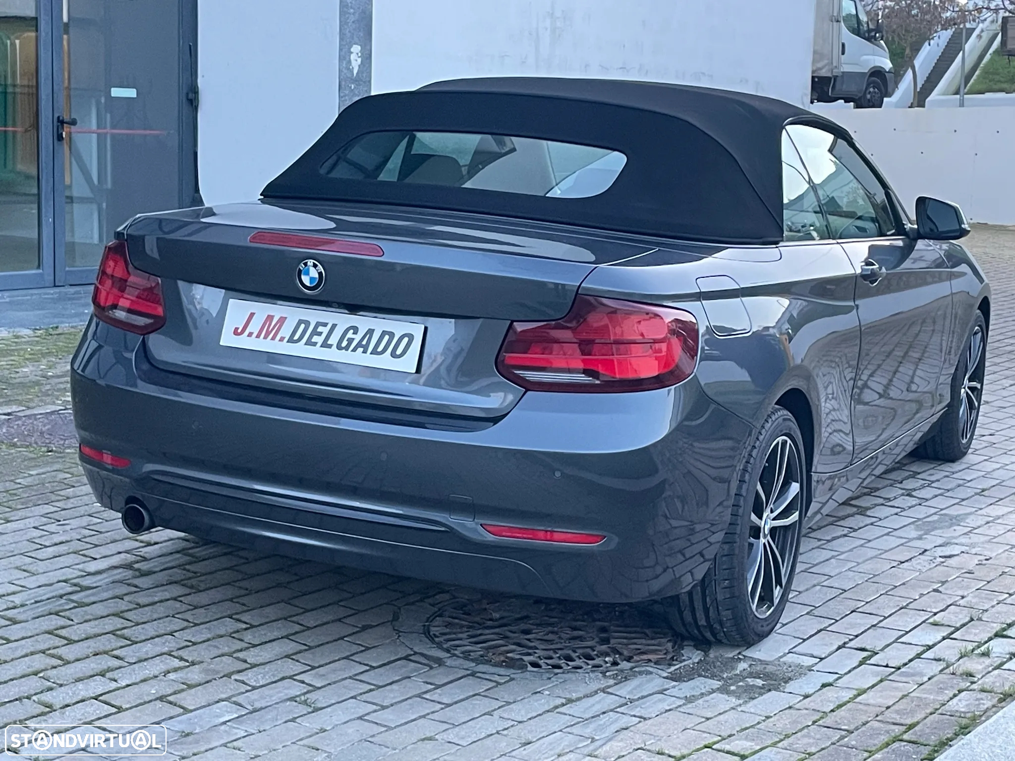 BMW 218 i Cabrio Line Sport Auto - 5