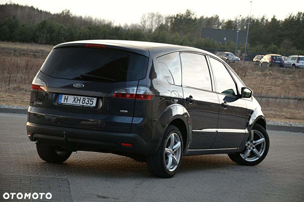 Ford S-Max - 9