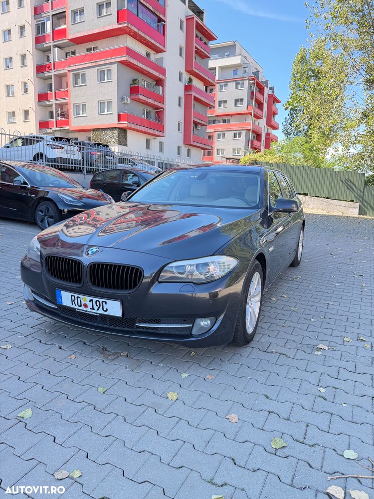 BMW Seria 5 520d Sport-Aut. - 3