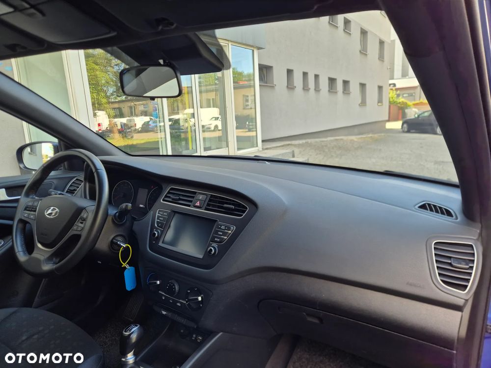 Hyundai i20 1.2 Classic Plus - 12