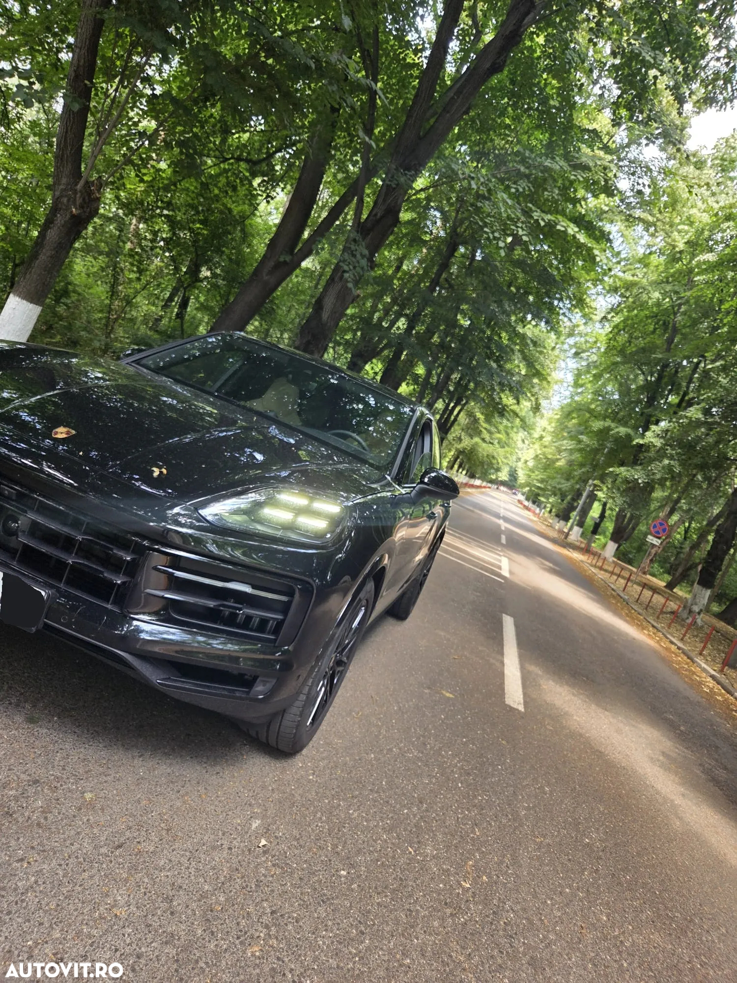 Porsche Cayenne Coupe Standard - 3
