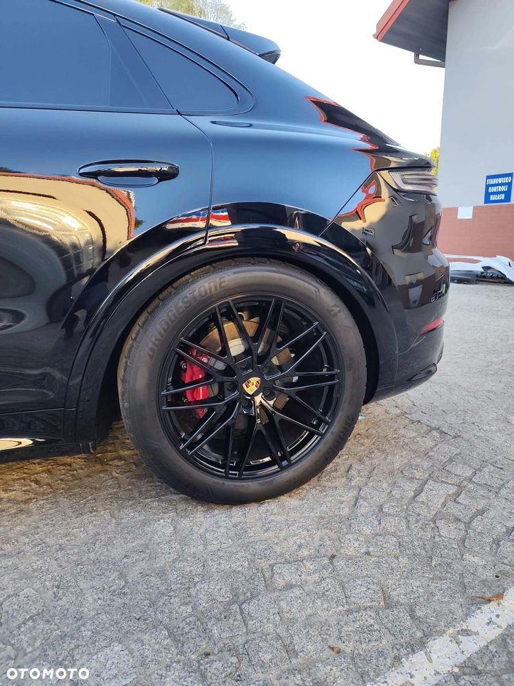 Porsche Cayenne S - 19