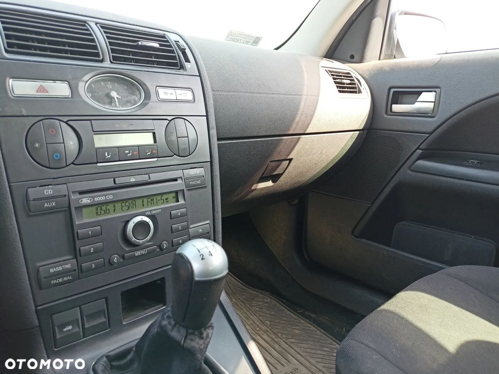 Ford Mondeo - 11