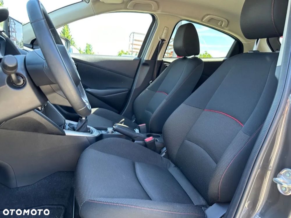 Mazda 2 - 15