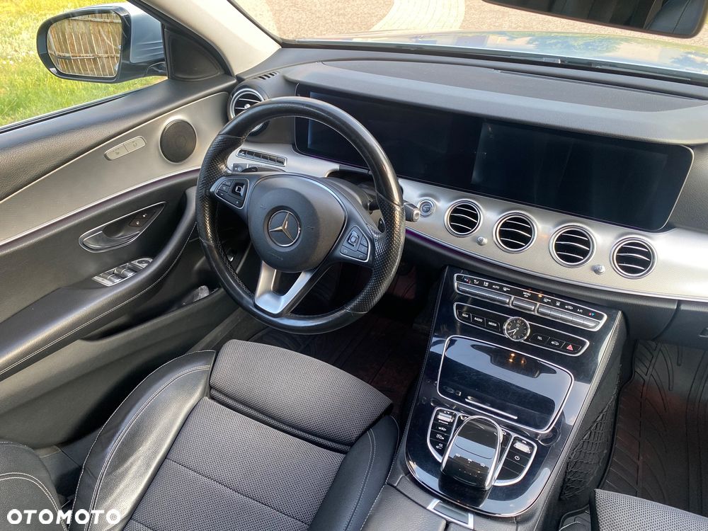Mercedes-Benz Klasa E 350e 9G-TRONIC Avantgarde - 38