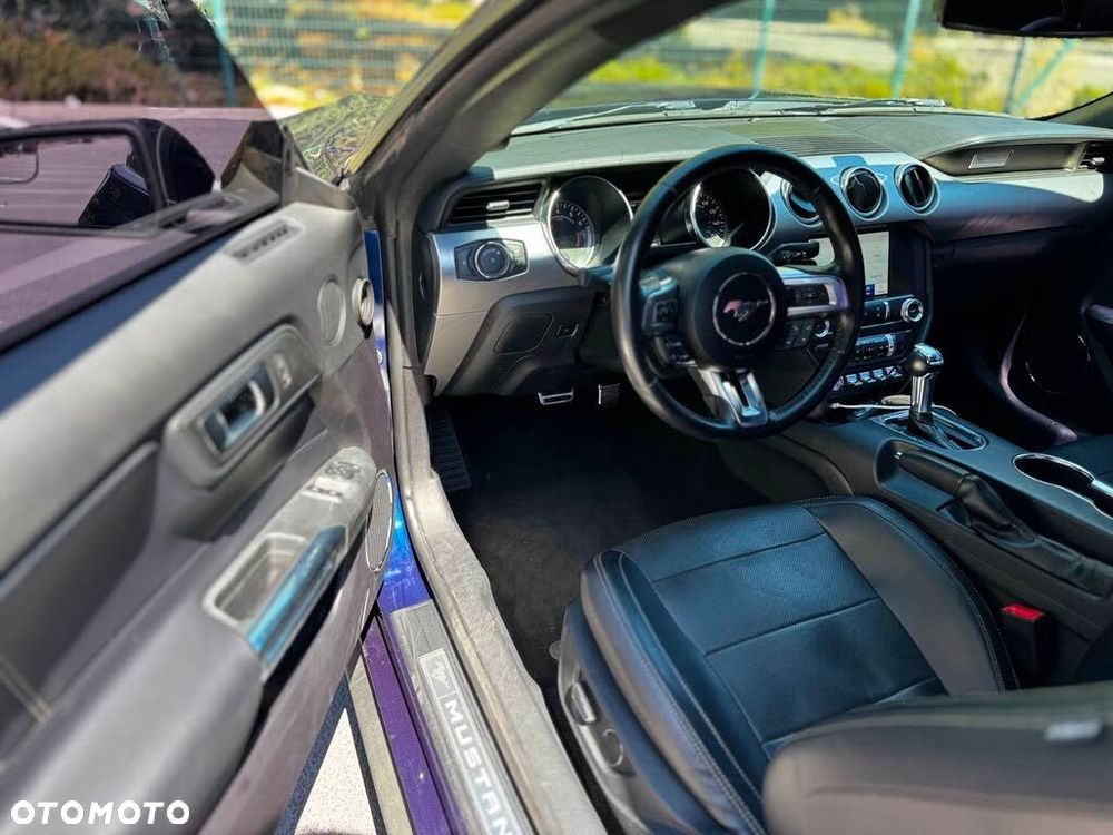 Ford Mustang - 18