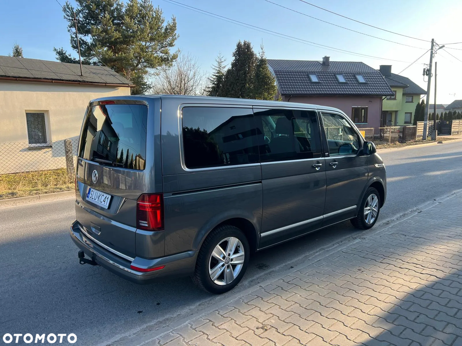 Volkswagen Multivan 6.1 2.0 TDI L1 Highline DSG - 4
