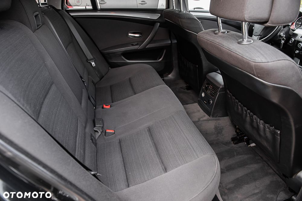 BMW Seria 5 - 30
