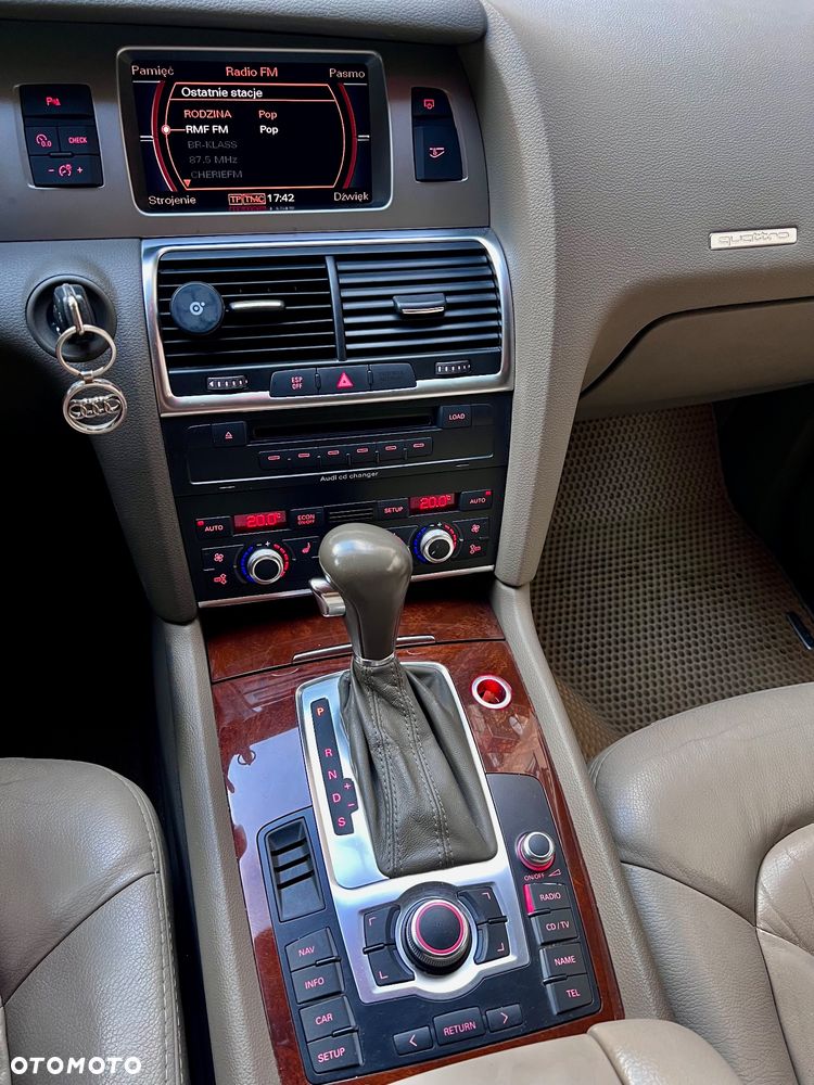 Audi Q7 4.2 FSI Quattro Tiptronic - 14
