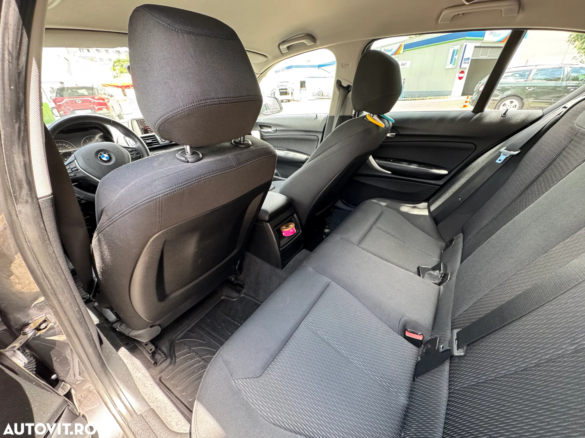 BMW Seria 1 118d - 11