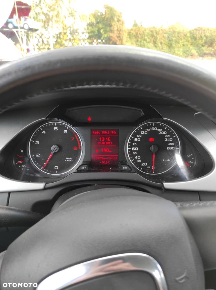 Audi A4 Avant 1.8 TFSI Attraction - 8