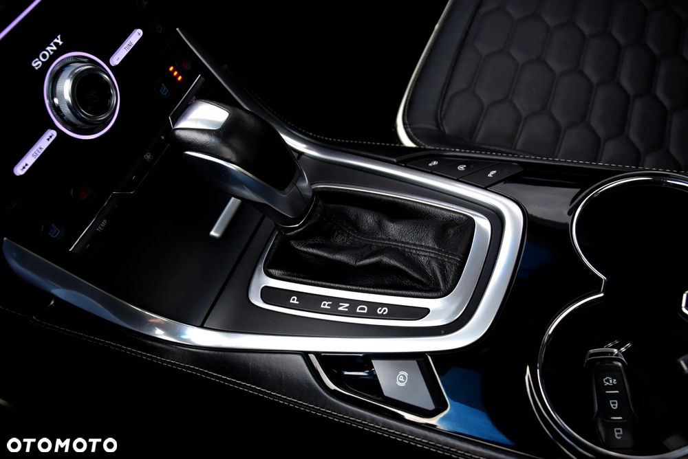Ford Edge ver-vignale-2-0-tdci-twin--turbo-4wd - 39