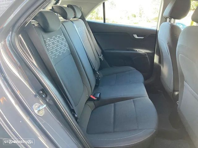 Kia Rio 1.0 T-GDi Drive - 33