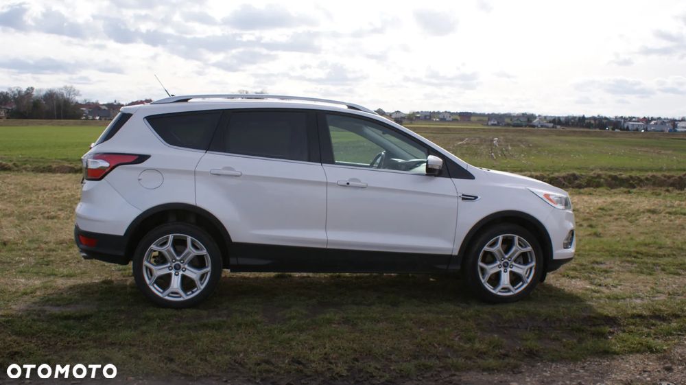 Ford Escape - 4
