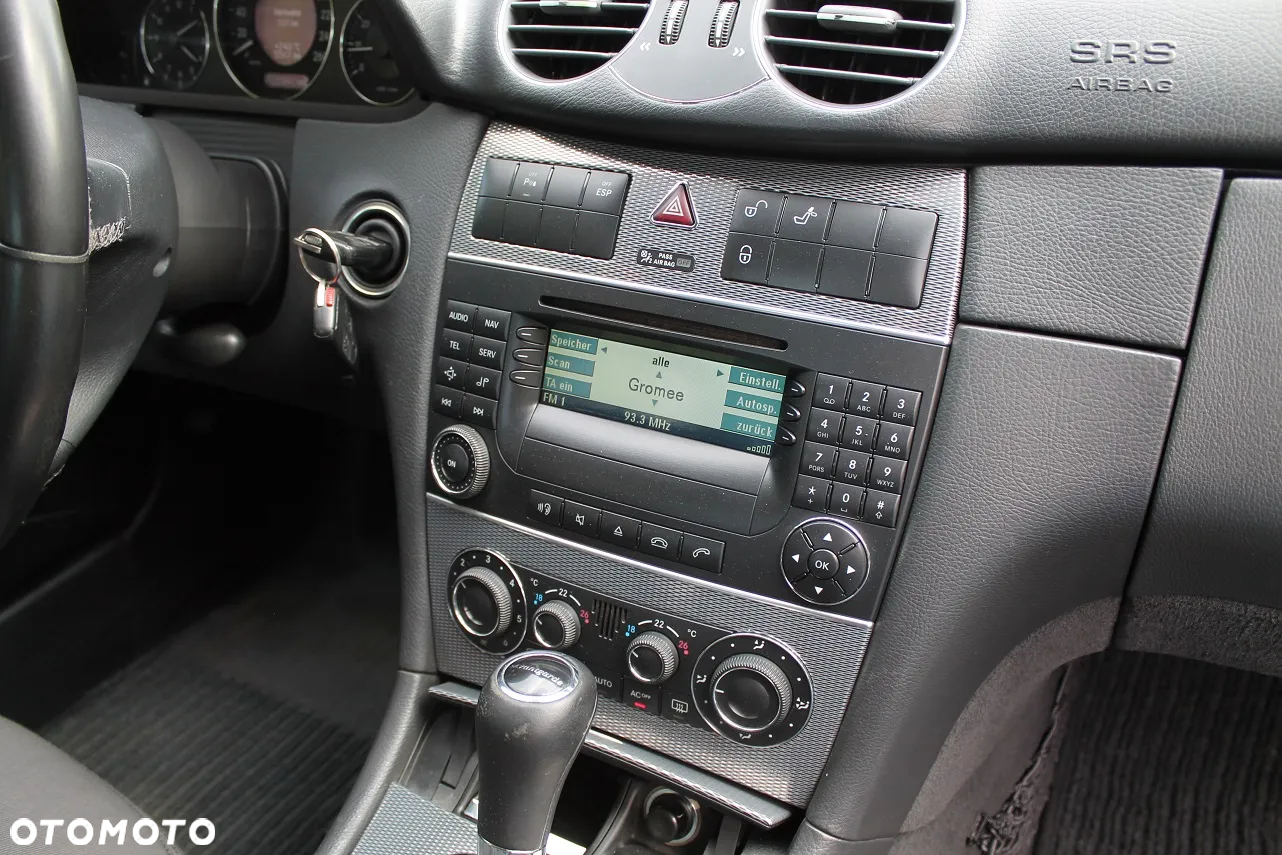 Mercedes-Benz CLK Cabrio 200 Kompressor Automatik Avantgarde - 21