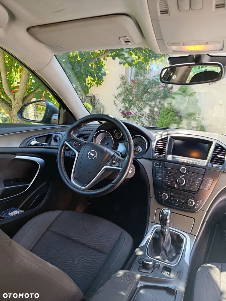 Opel Insignia 2.0 CDTI - 7